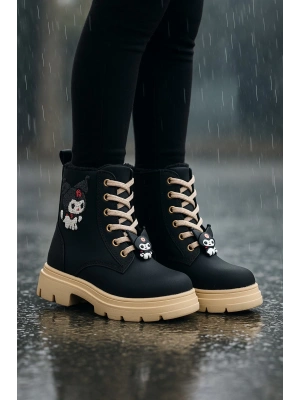 Kız Çocuk Figür Detaylı Fermuarlı Bot