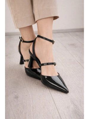 Kadın Rugan Sivri Burun Bilekten Bağlamalı İnce Bant Topuklu Ayakkabı
