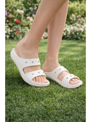 “Gün boyu konfor sağlayan ortopedik kadın terlik”