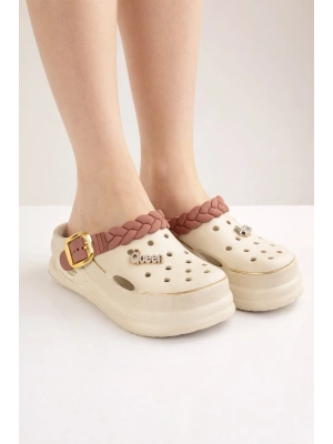 Kadın Örgü Tokalı Bantlı Sabo Terlik Henüz Yorum Yazılmamış.