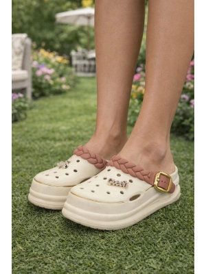 Kadın Örgü Tokalı Bantlı Sabo Terlik Henüz Yorum Yazılmamış.