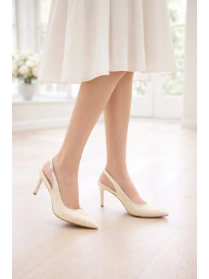 Kadın Zarif Dantel Kaplama Topuklu Ayakkabı – Arka Bantlı