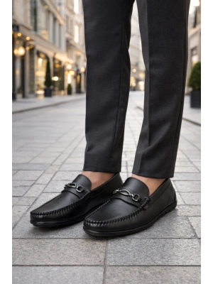 Erkek Siyah Deri Loafer Ayakkabı – Şık ve Rahat Günlük/Klasik Model