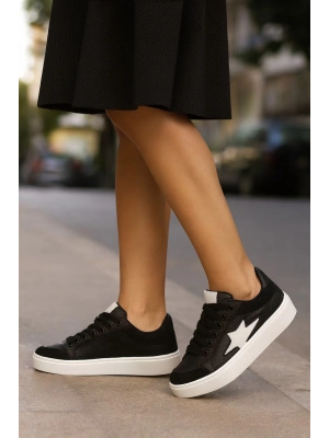 Günlük Kadın Sneaker Bağcıklı Detaylı Yüksek Taban Rahat Ayakkabı