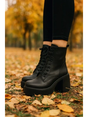 Kadın Bağcıklı Platform Topuklu Bot