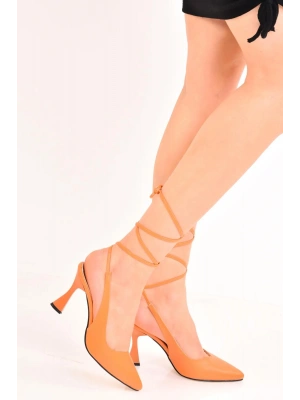 Kadın Bilekten Bağlamalı Kadeh Ökçe Klasik Topuklu Ayakkabı