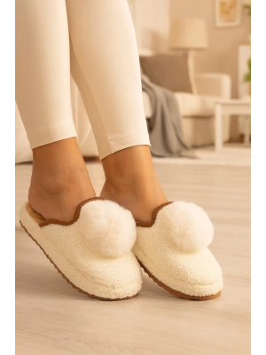 Kadın Ponponlu Ev Terliği Ses Yapmaz Kalın Taban Kışlık Terlik