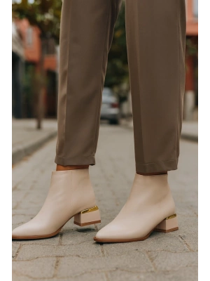 Kadın Topuk Detaylı Fermuarlı Kadın Bot