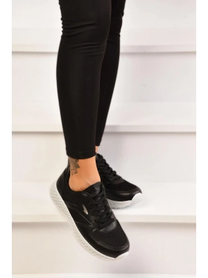 Kalın Taban Fileli Siyah Beyaz Spor Ayakkabı