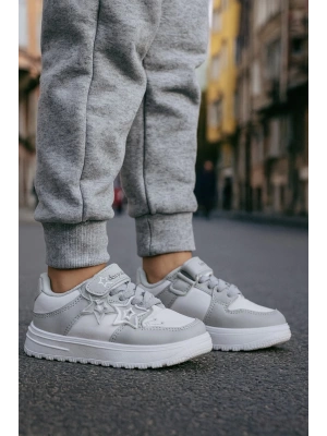 Kız Çocuk Yıldız Detaylı Sneaker Ayakkabı