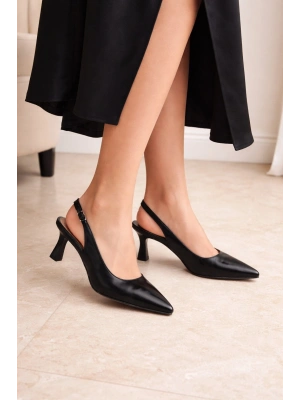 Şık ve Klasik Sivri Burun Kadın Topuklu Ayakkabı