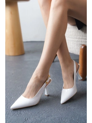 Tokalı Kadın Sivri Topuklu Ayakkabı