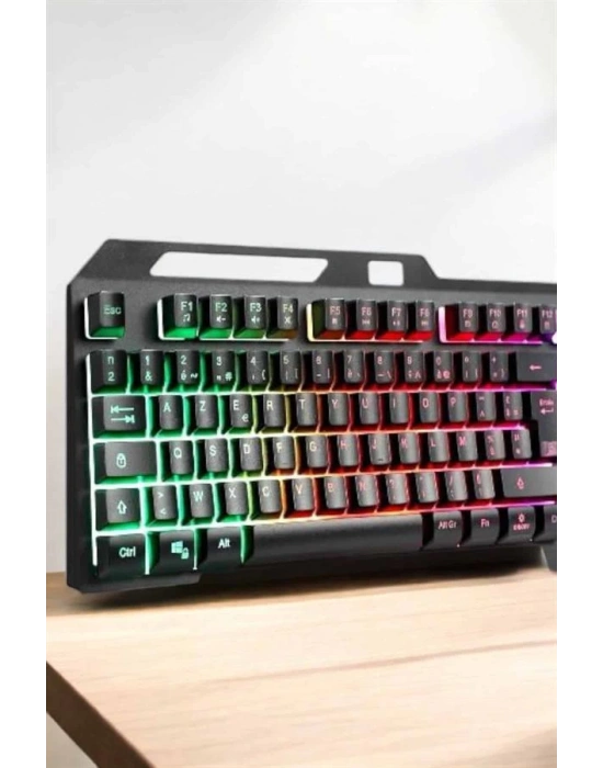 Led Işıklı Oyuncu Klavye Usb Girişli RGB Işıklı Q Klavye Mouse Hediyeli