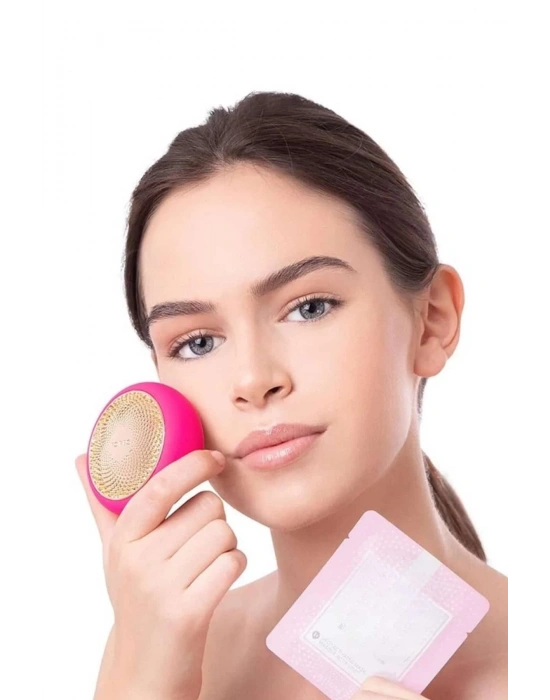 Maske ve Terapi Cihazı LED Terapi Akıllı Maske Hassas Ciltlere Özel