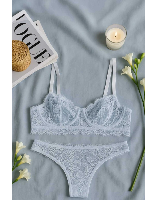 Zarif Dantelli Bralet ve String Külot Takımı
