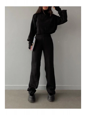 Kadın Siyah Parmak Geçmeli Triko Takım