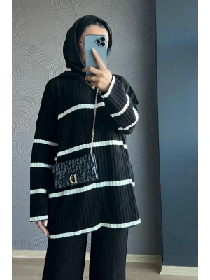 Iki Renkli Mevsimlik Ince Kumaş Triko Takım Siyah