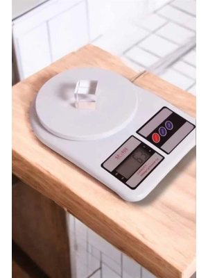 Kompakt Tasarım ve Tek Tuşla Sıfırlama Özelliğiyle Kullanımı Kolay Mutfak Tartısı