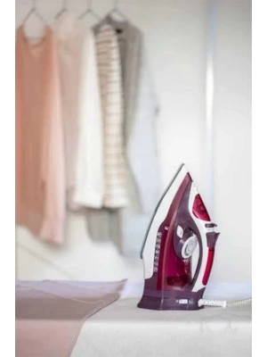 Seramik Tabanlı Kırmızı 2200 Watt Şok Buharlı Ütü