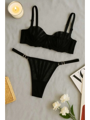 Şık Siyah Transparan Dantelli Sütyen ve Tanga Takımı