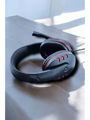 Yüksek Ses Kalitesi ve Aktif Gürültü Engelleme Özellikli Kablolu Mikrofonlu Kulaklık