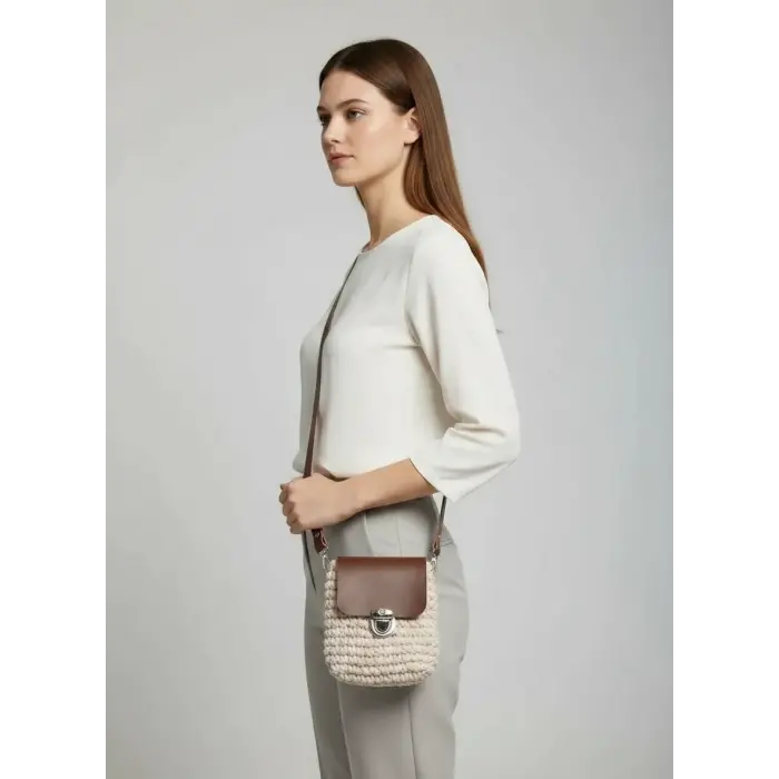 Hand-Knitted Combed Cotton Yarn Handbag and Shoulder Bag