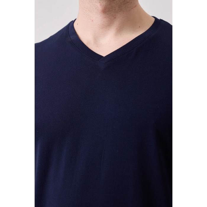 Galanthus V Yaka T-shirt - Nefes Alabilir, Rahat Ve Şık Tasarım