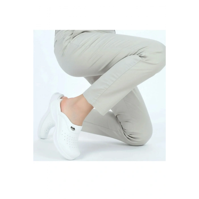 Magiacomfort Mg-3001 Beyaz Yarım Yakasız Sabo Terlik Ortopedik Rahat Kullanım
