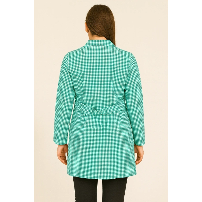 Pötikare Desenli Uzun Kollu Kadın Çalışma Önlüğü – Rahat, Dayanıklı Ve Şık Model