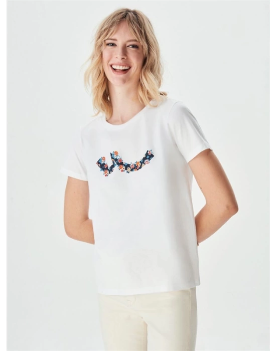 Çiçek Logolu Kadın T-Shirt
