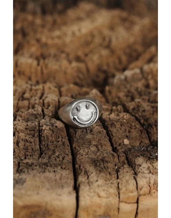 Otantik Emoji Tasarımlı Ayarlamalı Kadın Yüzük