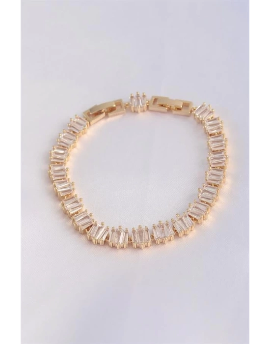 Vip Seri Pirinç Zirkon Taşlı Gold Renk Kare Su Yolu Model Bileklik