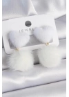 Beyaz Tüylü Kalp Ponpon Model Kadın Küpe