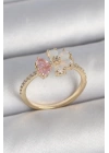 Pirinç Gold Renk Beyaz Mineli Pembe Zirkon Taşlı Çiçek Model Kadın Yüzük