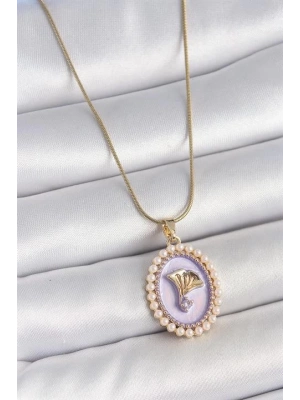 316L Çelik Gold Renk Zincir Mor Mineli İncili Zirkon Taşlı Çiçek İşlemeli Portre Model Kadın Kolye