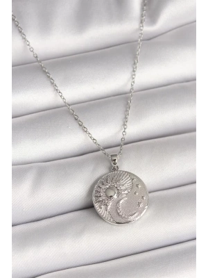316L Çelik Gümüş Renk Zincir Zirkon Taşlı Ay Güneş İşlemeli Madalyon Model Kadın Kolye