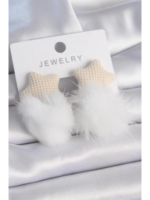 Beyaz Renk Tüylü Yıldız Ponpon Model Kadın Küpe