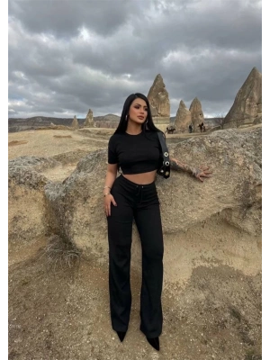 Bol paça pantolonlu alt üst takım