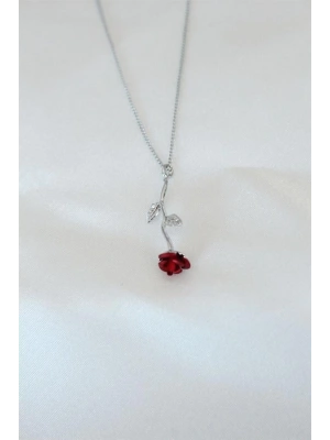 Gümüş Kaplama Kırmızı Gül Figürlü Kadın Kolye
