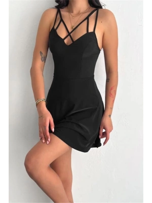 İnce çift askılı mini elbise