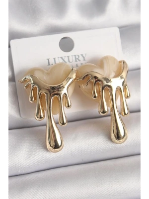 Pirinç Gold Renk Beyaz Sedefli Akan Kalp Model Kadın Küpe