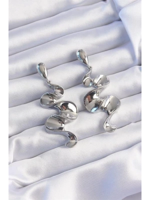 Pirinç Gümüş Renk Kıvrımlı Sallantılı Küpe
