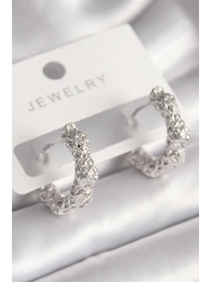 Pirinç Gümüş Renk Örme Halka Model Kadın Küpe