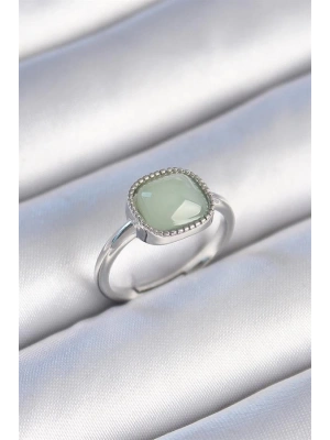 Pirinç Gümüş Renk Yeşil Kare Mineli Kadın Yüzük