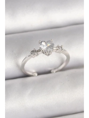 Pirinç Gümüş Renk Zirkon Taşlı Kalp Model Ayarlanabilir Kadın Yüzük