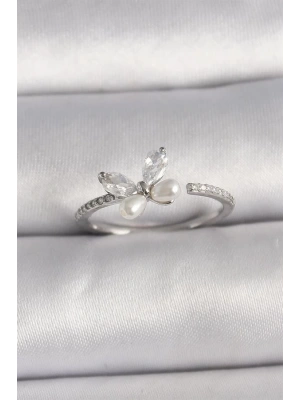 Pirinç Gümüş Renk Zirkon Taşlı Kelebek Model İnci Detaylı Ayarlanabilir Yüzük