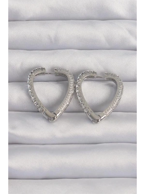 Pirinç Gümüş Renk Zirkon Taşlı Motifli Kalp Küpe