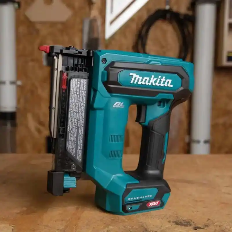 Makita PT001GZ Solo Akülü Çivi Tabancası 35mm