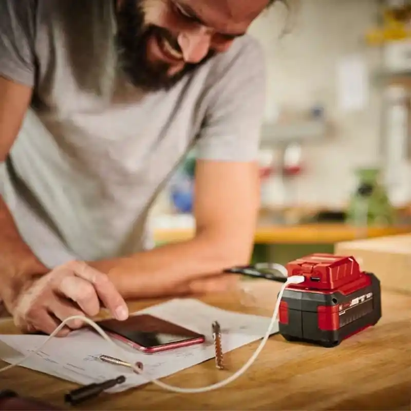 Einhell TE-CP 18 Li USB Solo Mobil Akü Şarj Cihazı