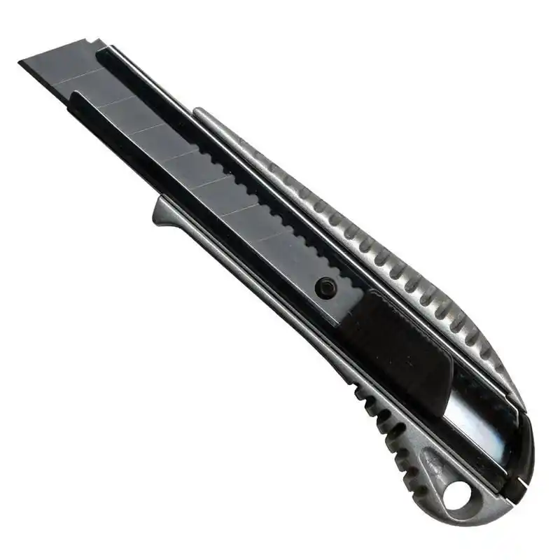 Knicut MB52117 Otomatik Kilitlemeli Geniş Metalik Maket Bıçağı